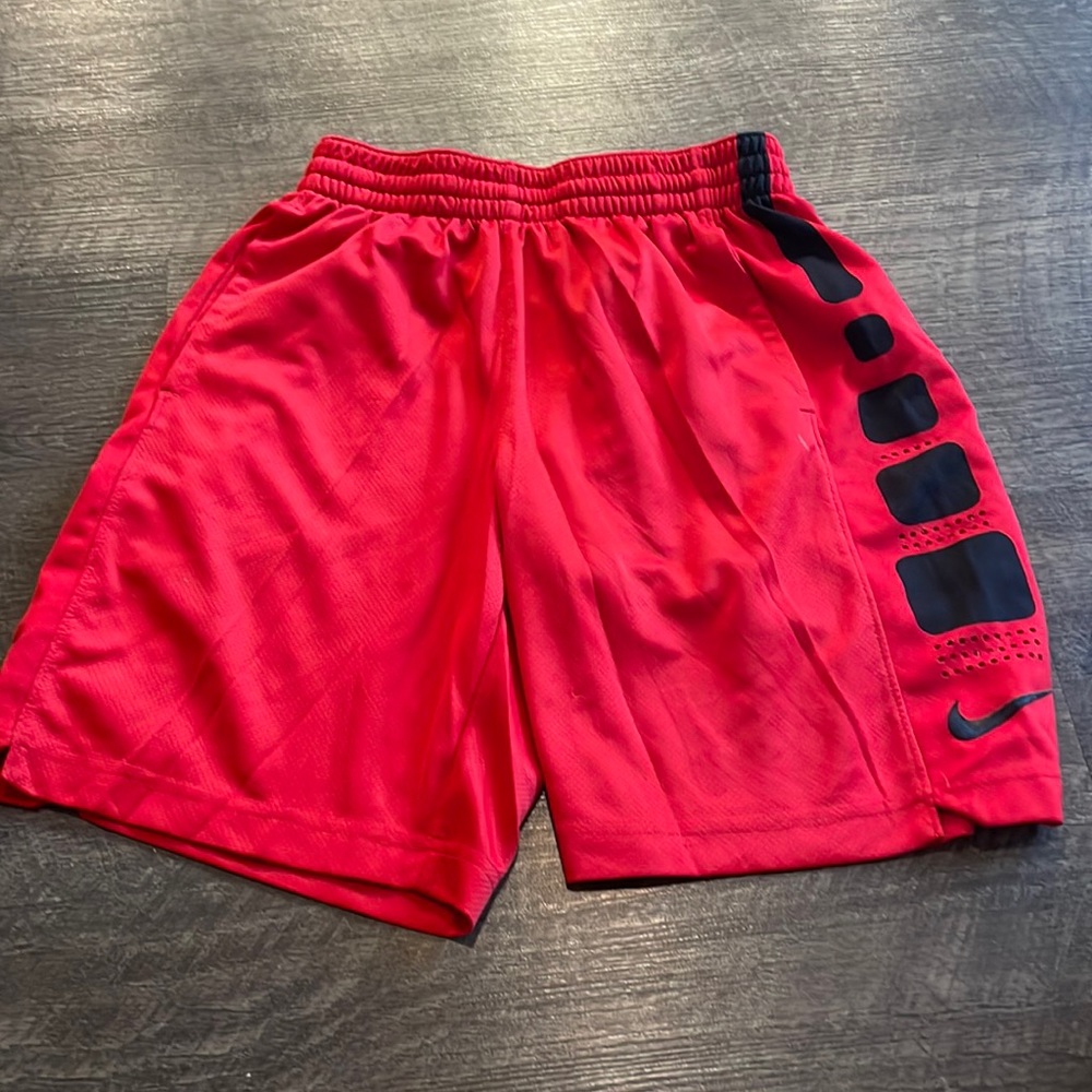 boys nike shorts